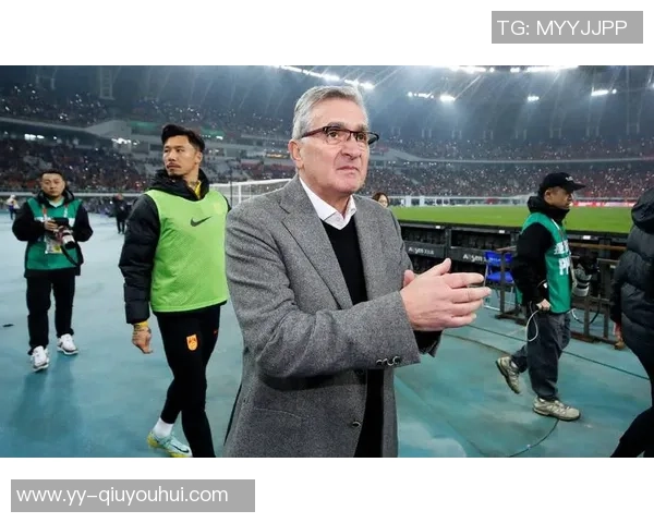 前国足主帅伊万宣布退休42年执教生涯画上句号