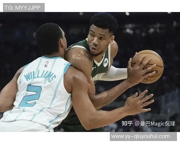 裁判明确表示比赛用球归雄鹿所有其他队员无权干涉此事 裁判明确表示比赛用球归雄鹿所有其他队员无权干涉此事