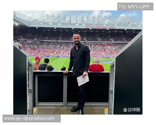 曼联新星曼的家庭背景揭秘:阿森纳球迷父母教他谦逊之道 曼联新星曼的家庭背景揭秘:阿森纳球迷父母教他谦逊之道